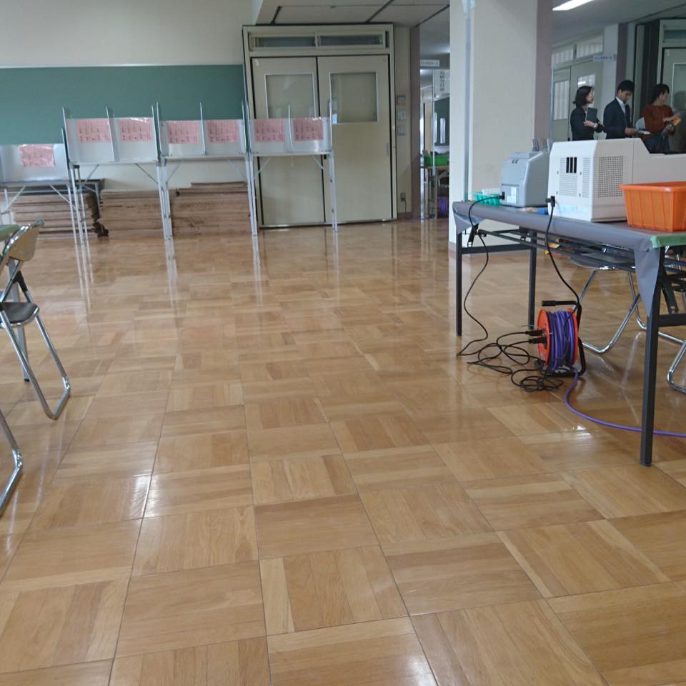 今日選挙関係者がやっていること。と、「森高千里」の投票に関して